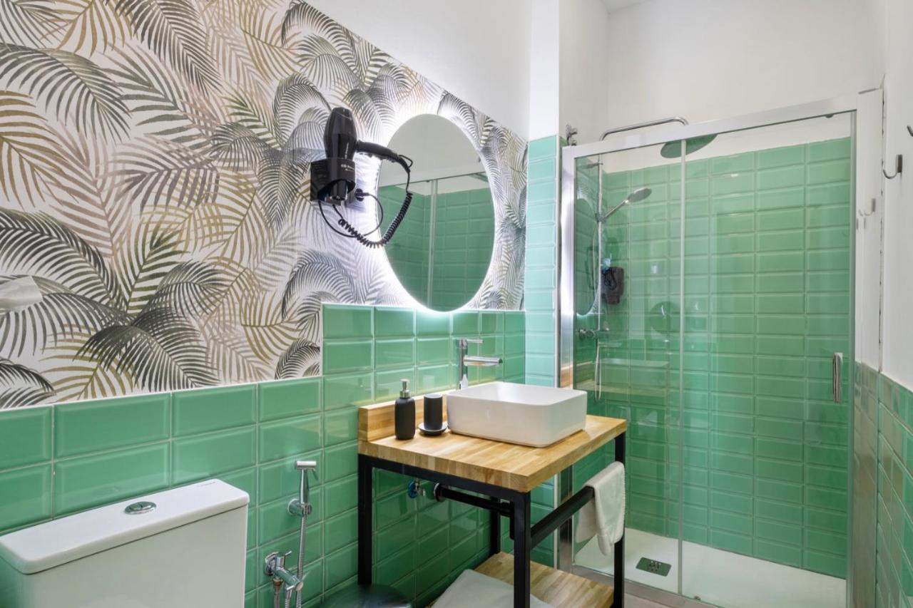 Malaga City Suites エクステリア 写真