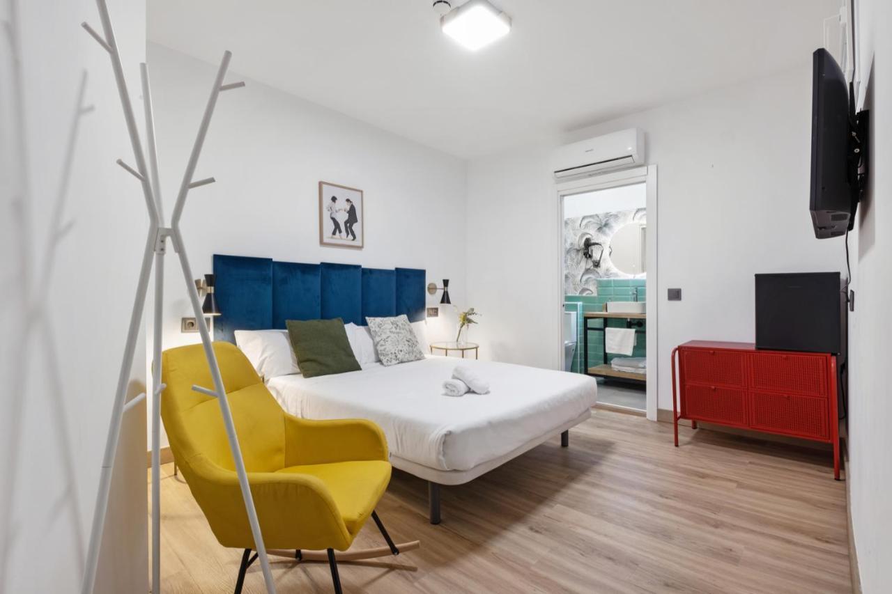 Malaga City Suites エクステリア 写真