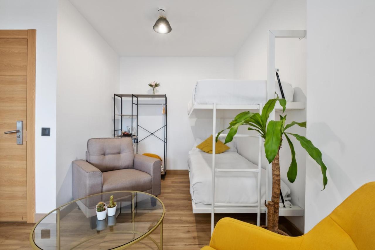 Malaga City Suites エクステリア 写真