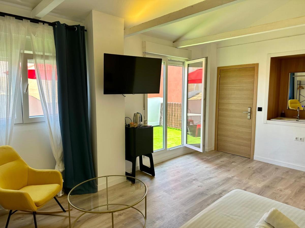 Malaga City Suites エクステリア 写真