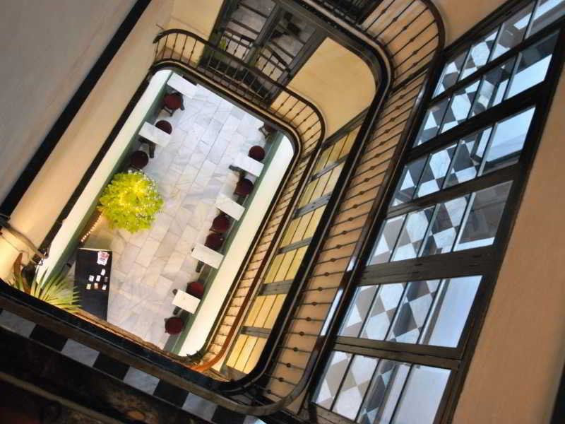 Malaga City Suites エクステリア 写真